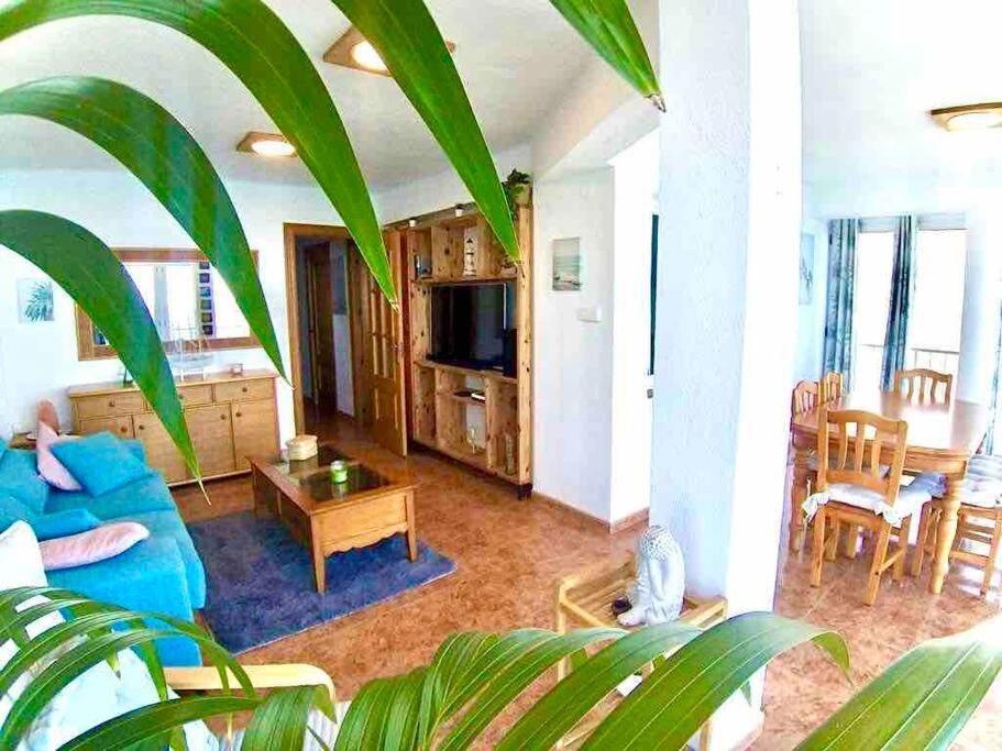 Apartment Oceanfront With Panoramic Seaview